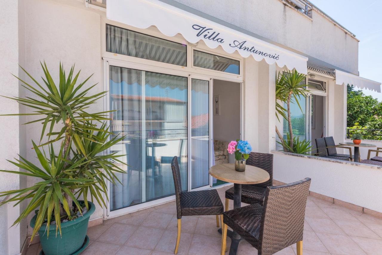 Apartmani Antunovic Podgora Exterior foto